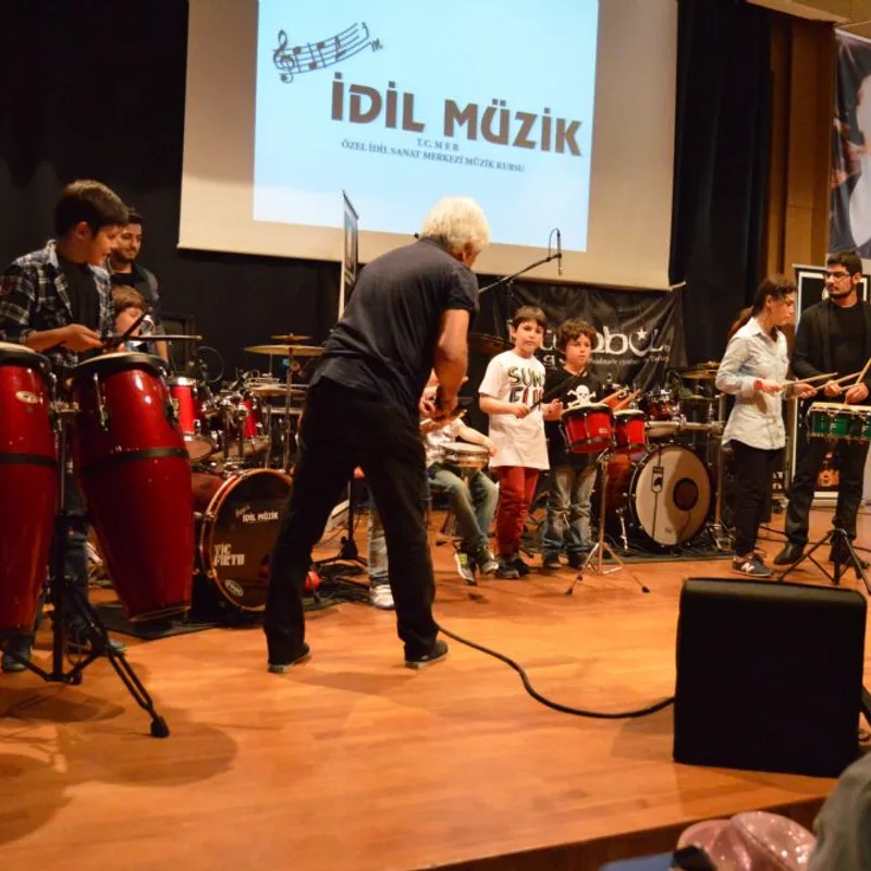 Drumland öğrenci gösterisi